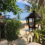 Отель Capo San Vito By Geocharme Сан-Вито-Ло-Капо
